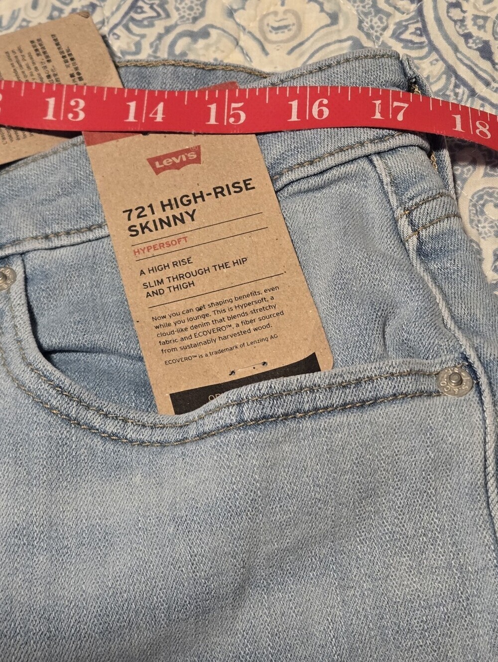 Levi's 721 High Rise Skinny Jeans Women's W34 L30 Light Wash Water<Less NWT - Picture 8 of 16